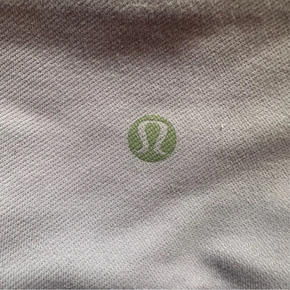 lululemon athletica Lavender capri leggings